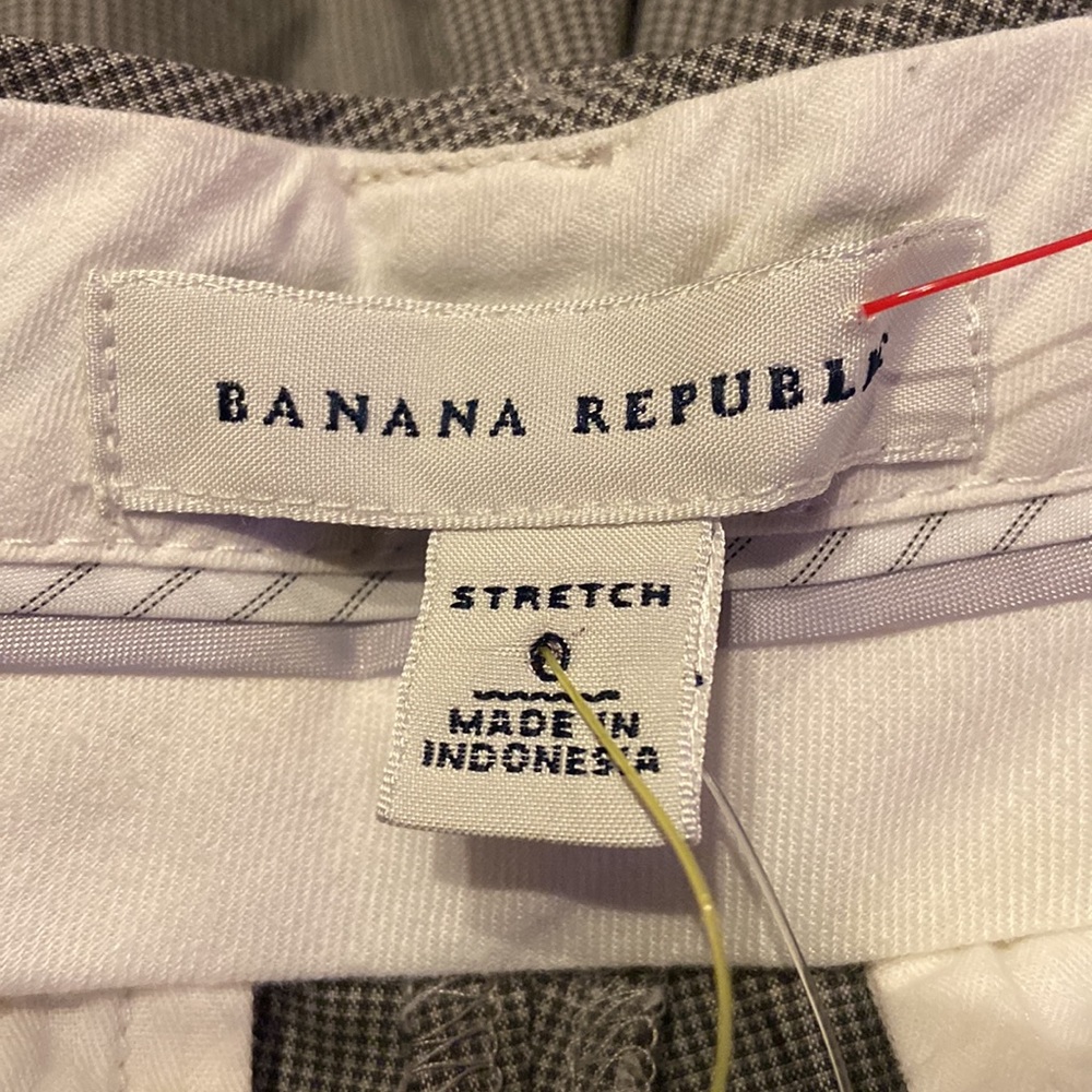 NWT BANANA REPUBLIC Size 0 Stretch Shorts - Picture 11 of 12